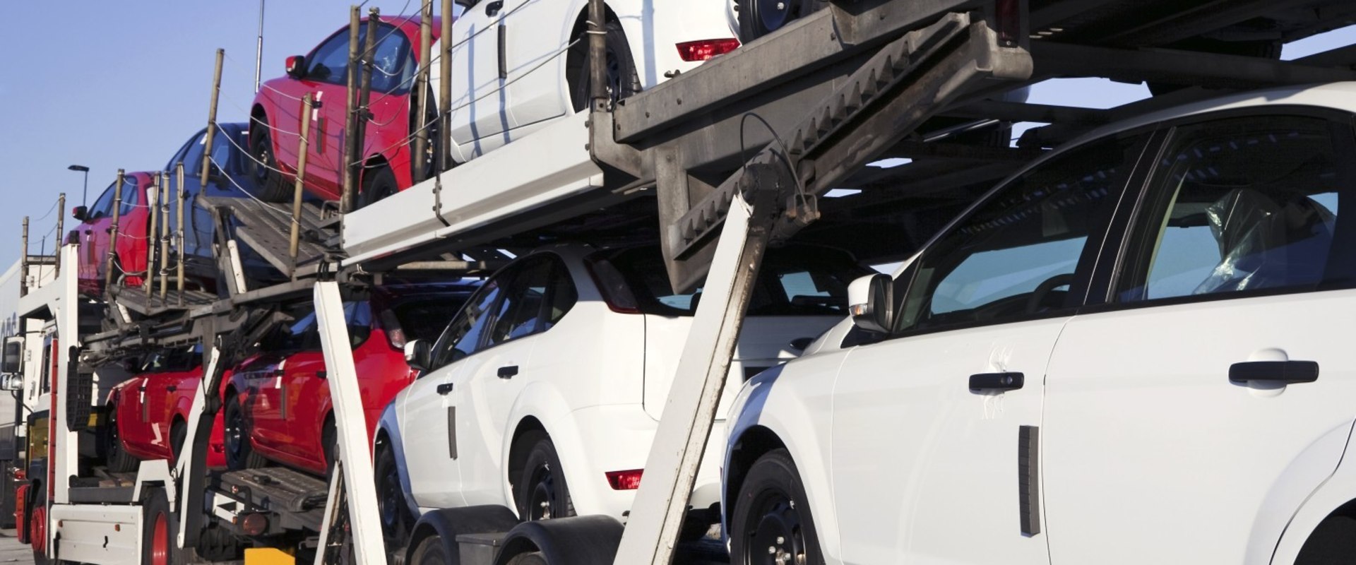 Choosing the Right Motorcycle Shipper